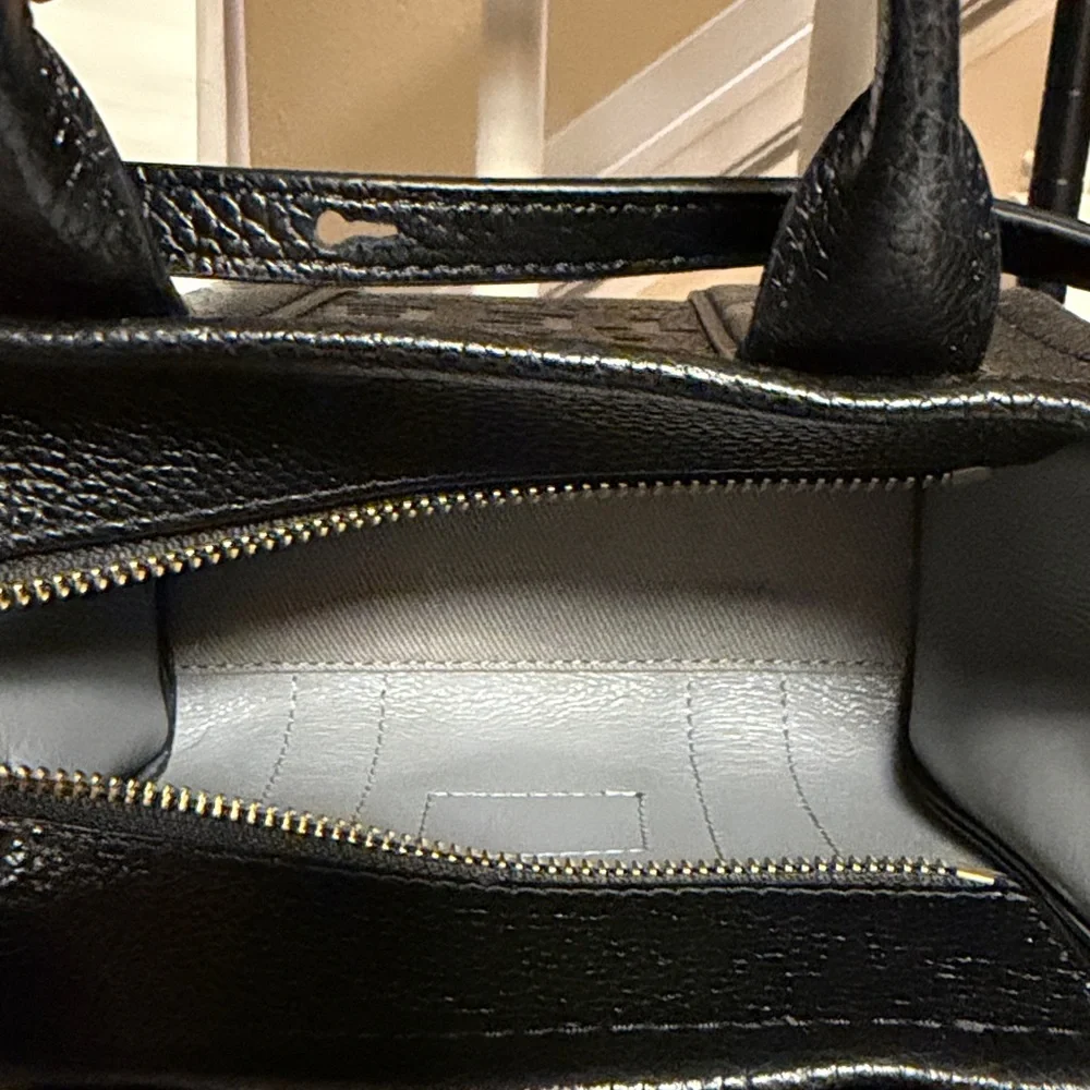 Marc Jacobs Black Leather mini 2 way Tote
 NWOT. Top Tier quality!! - Picture 4 of 4